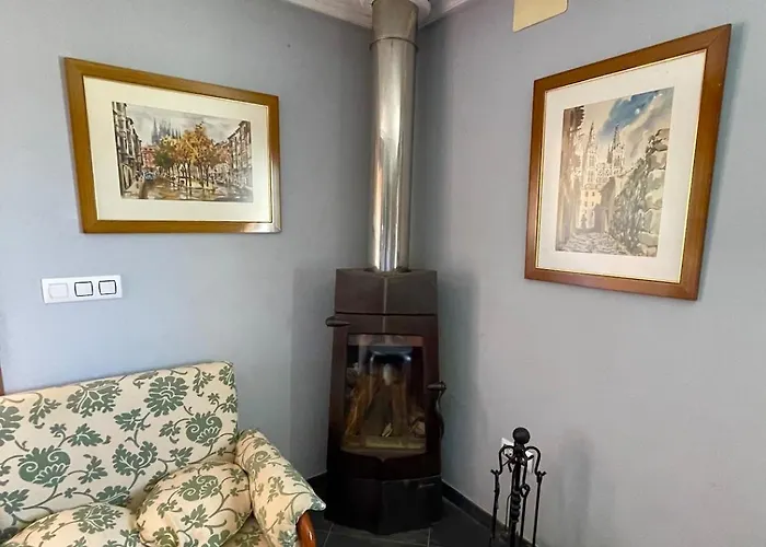 En La Montana Ferienhaus Nava